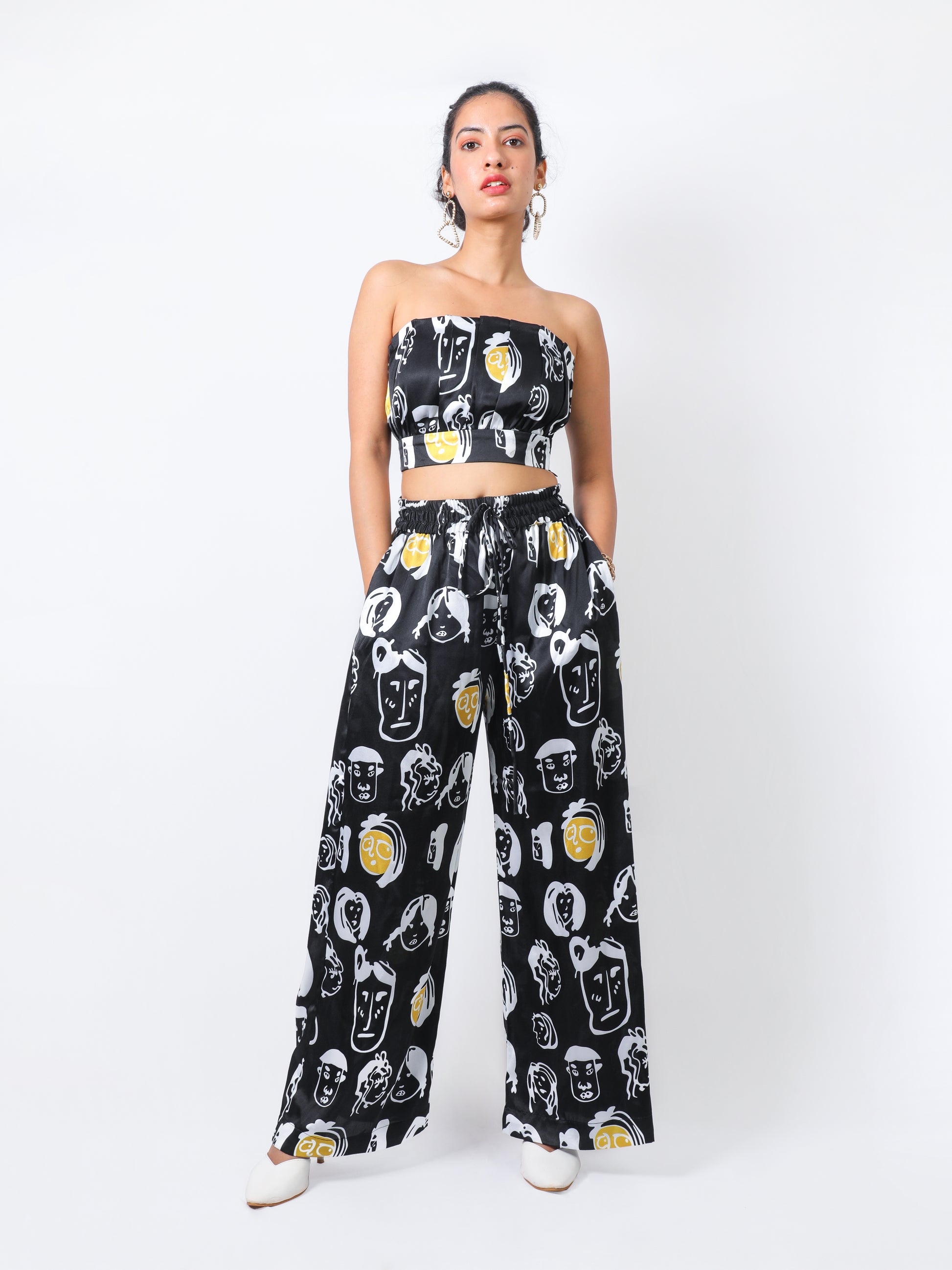 Pleated Crop Top And Skinny Flared Trousers Festival Co Ord Black –